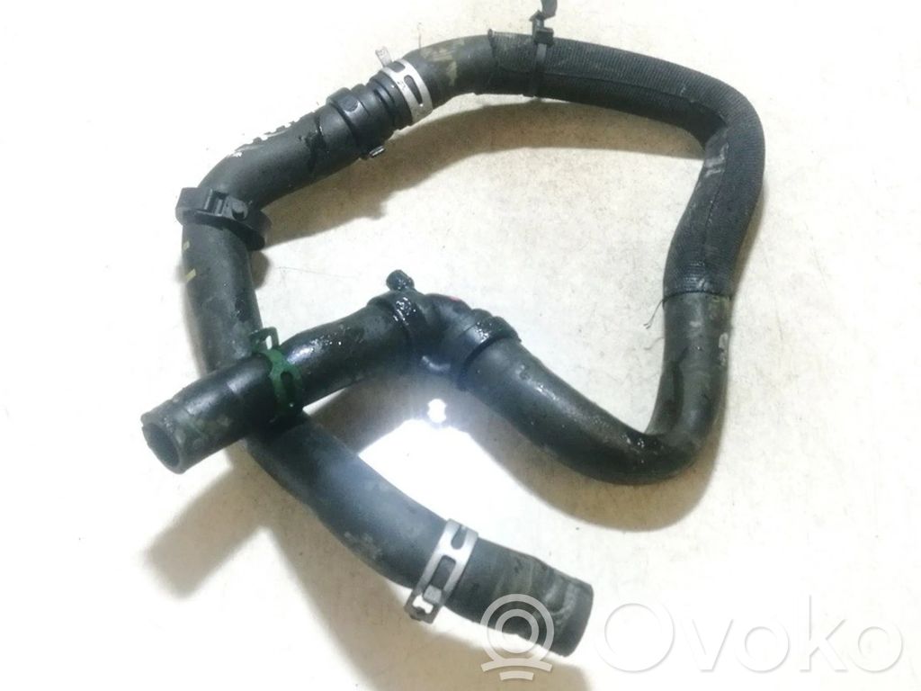 Renault Megane III Tuyau de liquide de refroidissement moteur 