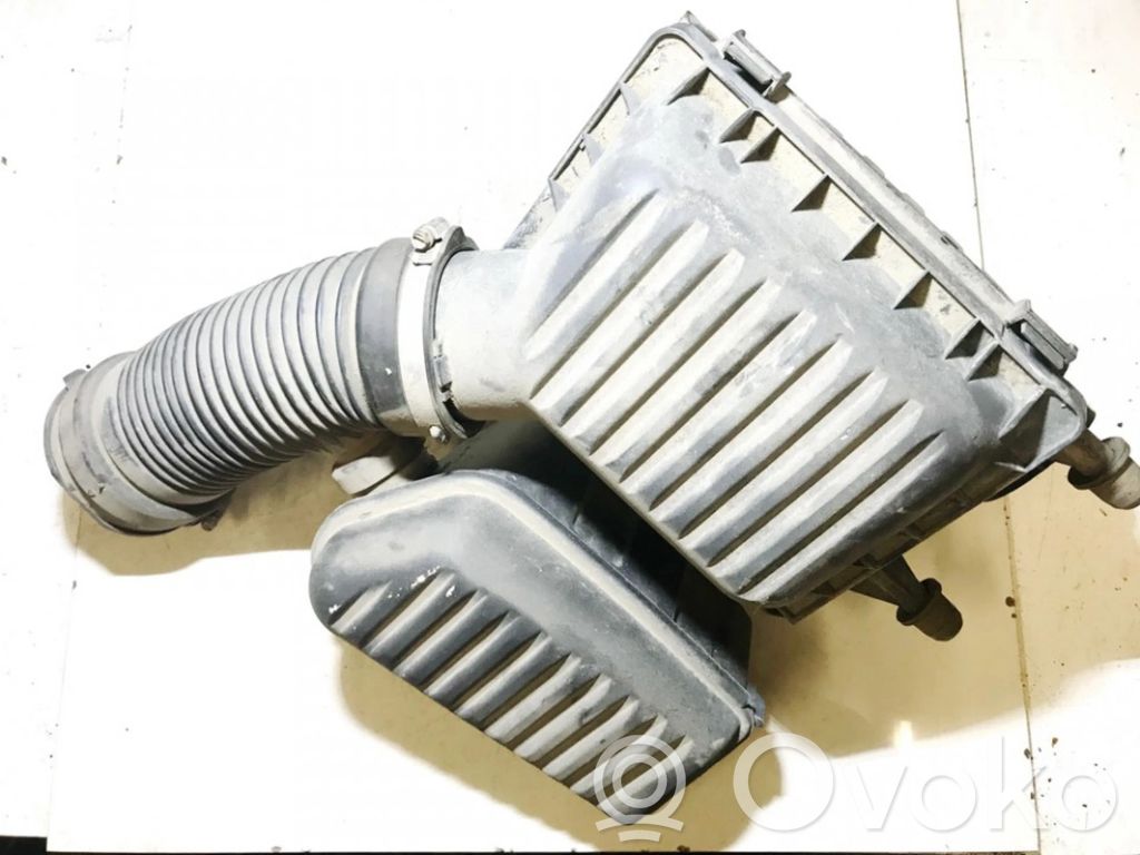 Chrysler 300M Ilmansuodattimen kotelo 
