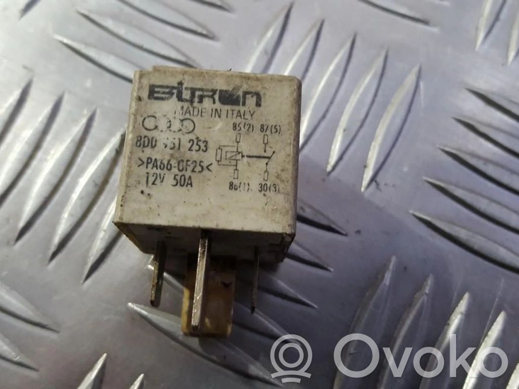 Otros relés   8D0951253,8D0951253