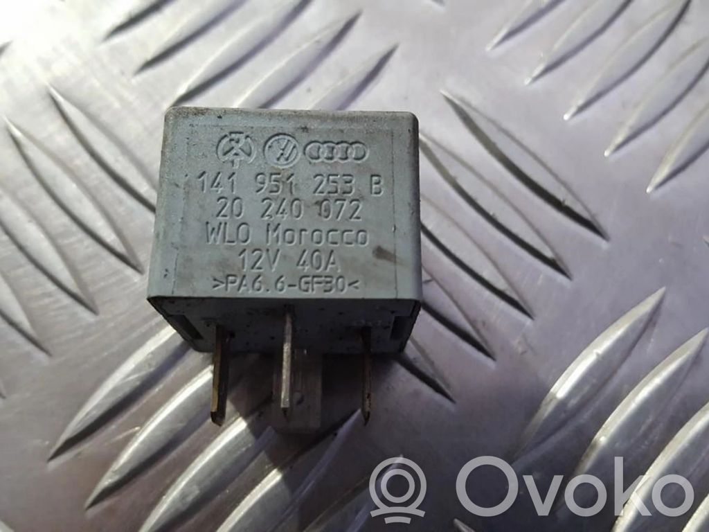 Otros relés   141951253B,20240072,141951253B,20240072