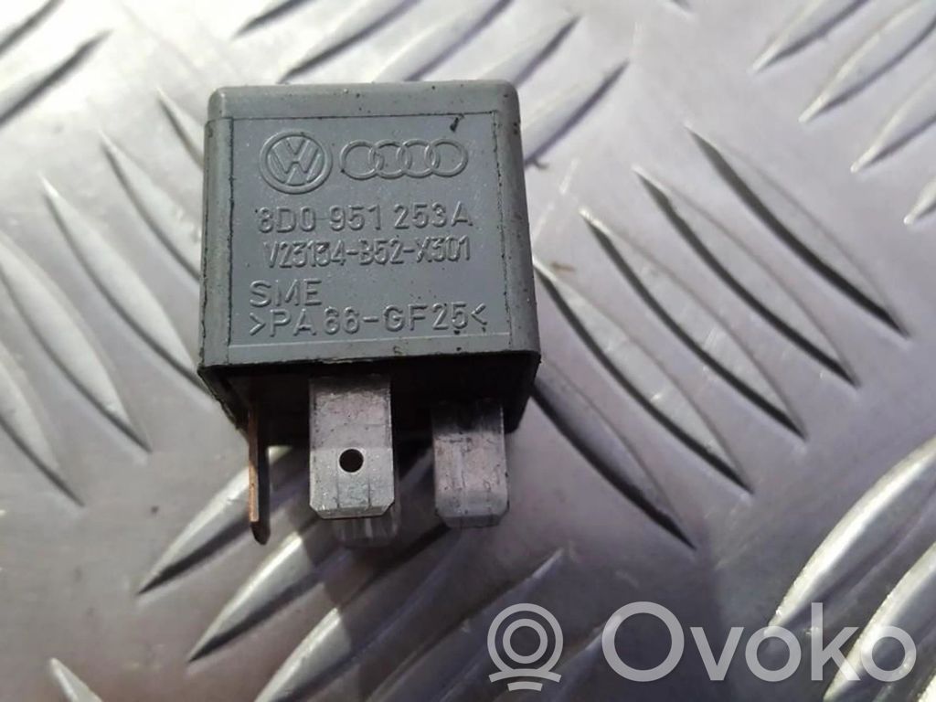Volkswagen PASSAT B5.5 Autres relais
