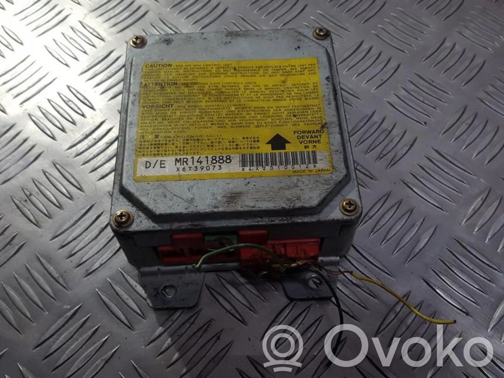 Mitsubishi Colt Airbag control unit/module 