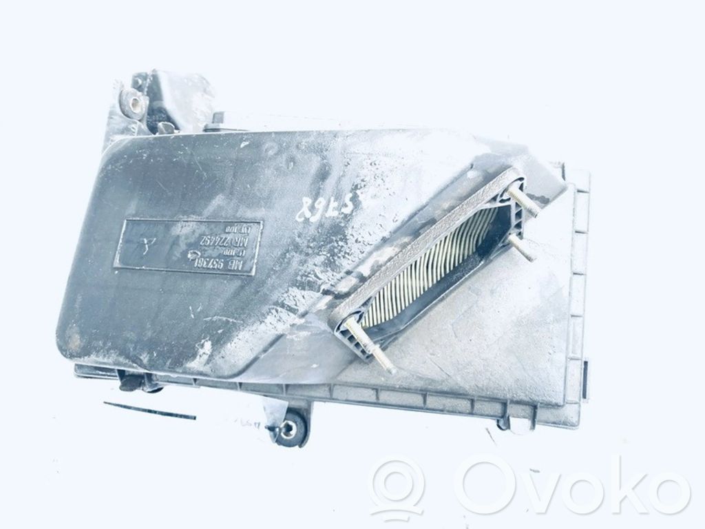 Luftfilterkasten   MB957381,MR224492,MB957381,MR224492