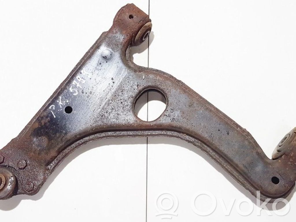 Opel Vectra B Braccio di controllo sospensione anteriore inferiore/braccio oscillante