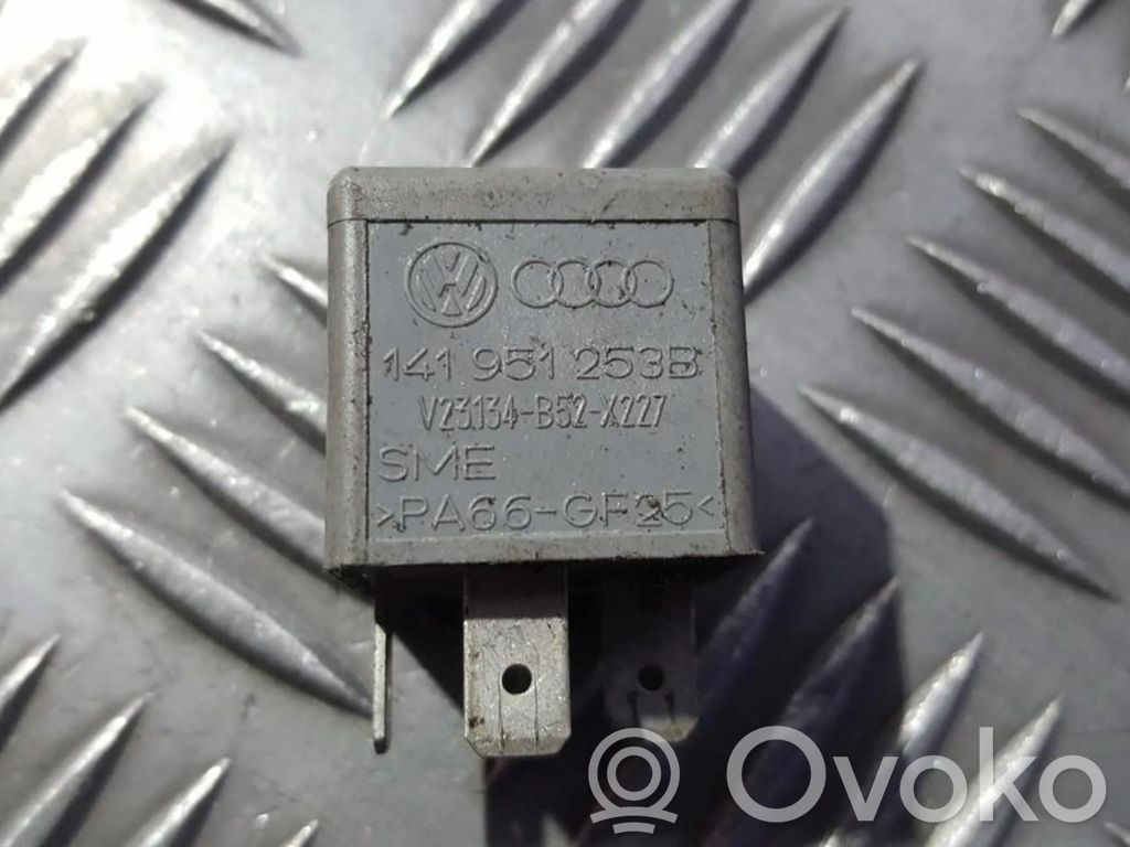 Volkswagen PASSAT B5.5 Altri relè
