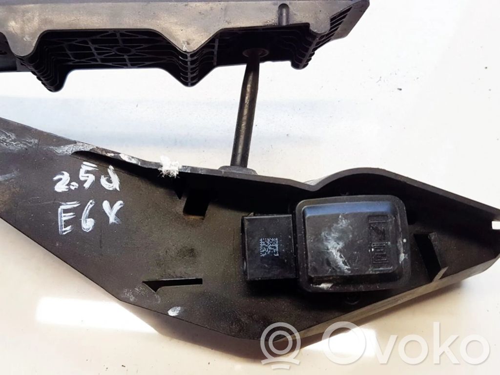 Accelerator throttle pedal   3542676693002,3542676693002,3542676693002,3542676693002