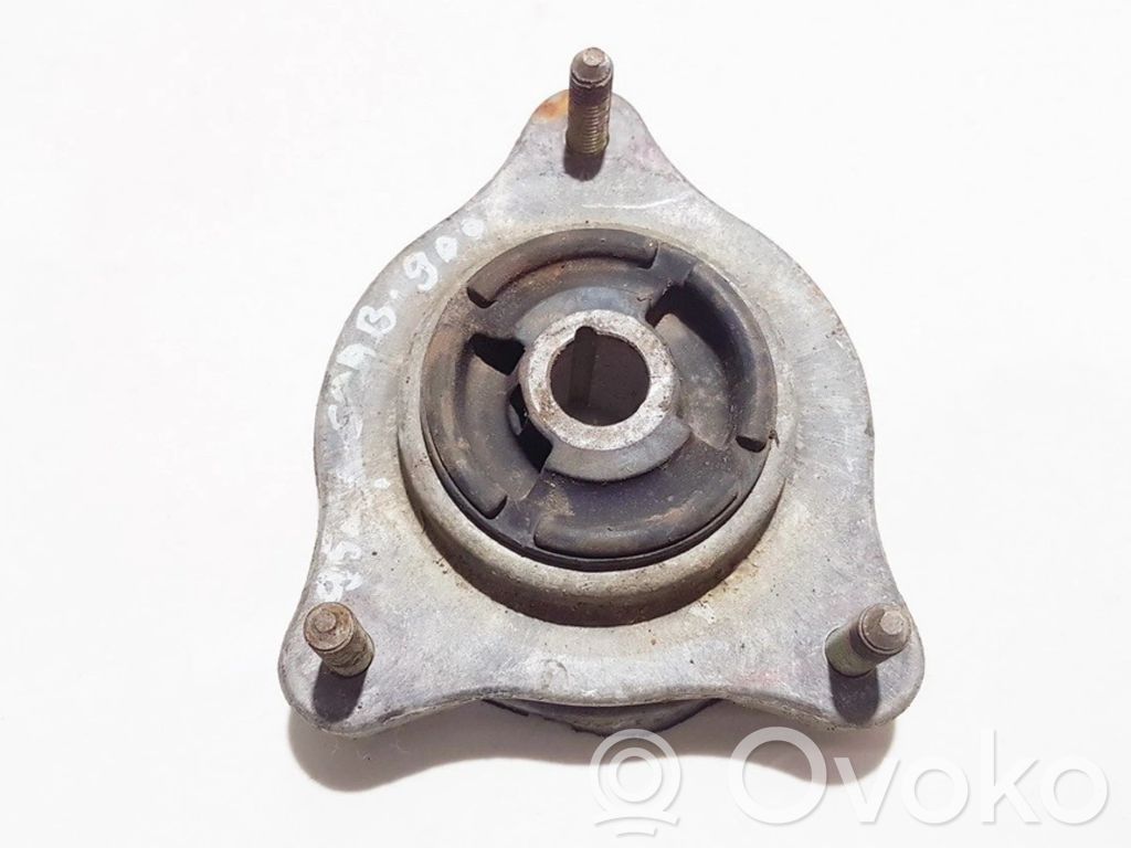 Saab 900 Coil spring mount 