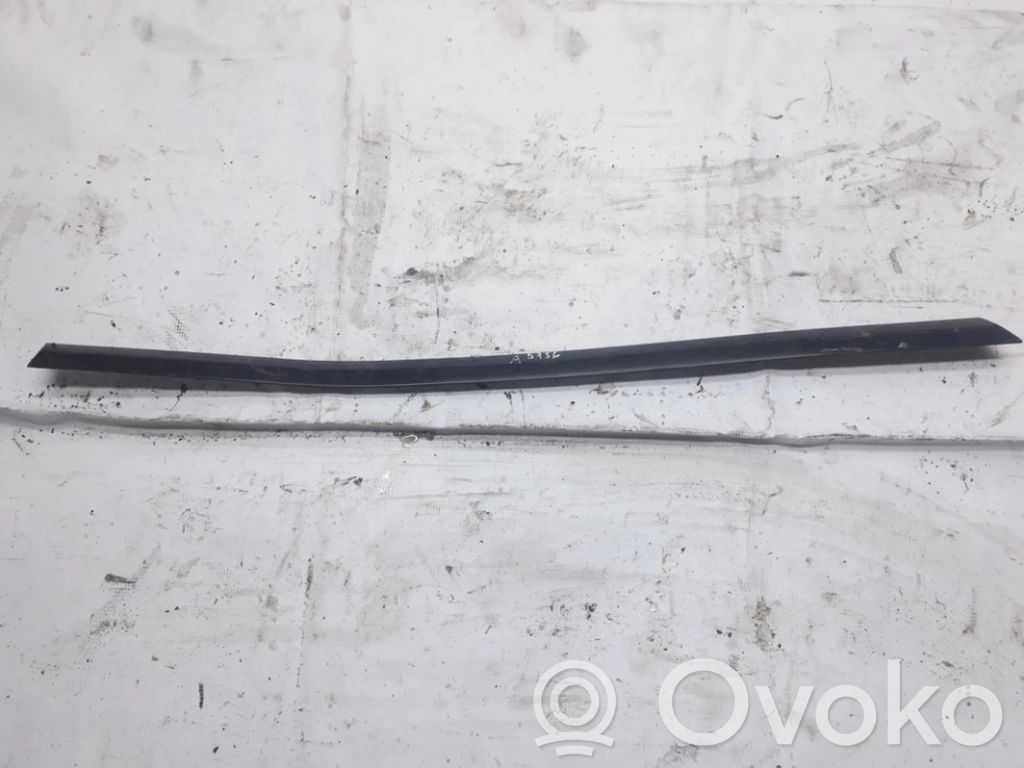 Opel Signum Listwa drzwi tylnych 