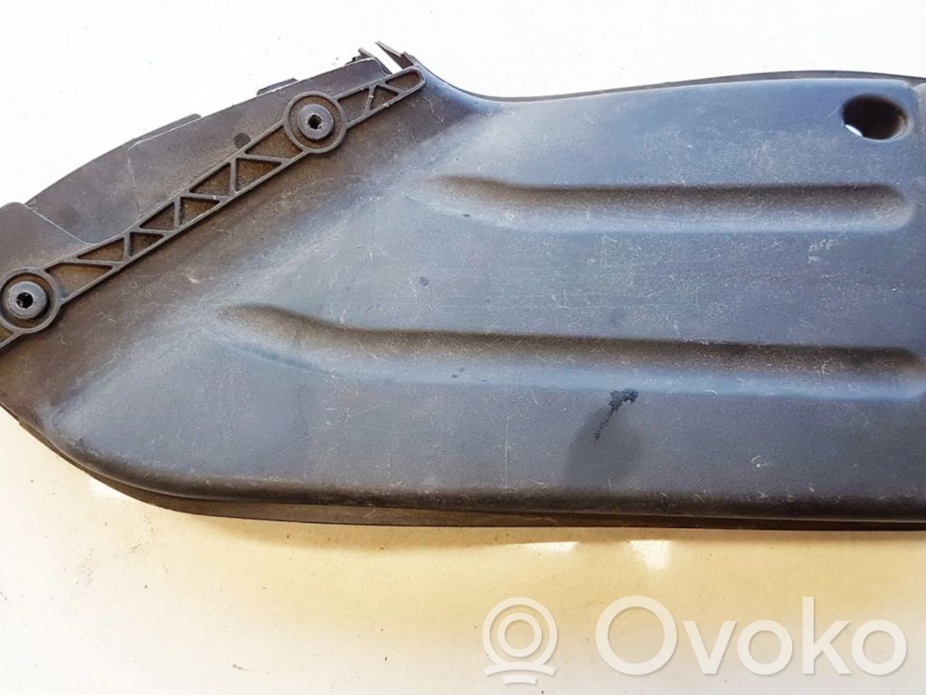Audi A4 S4 B6 8E 8H Ilmanoton letku 