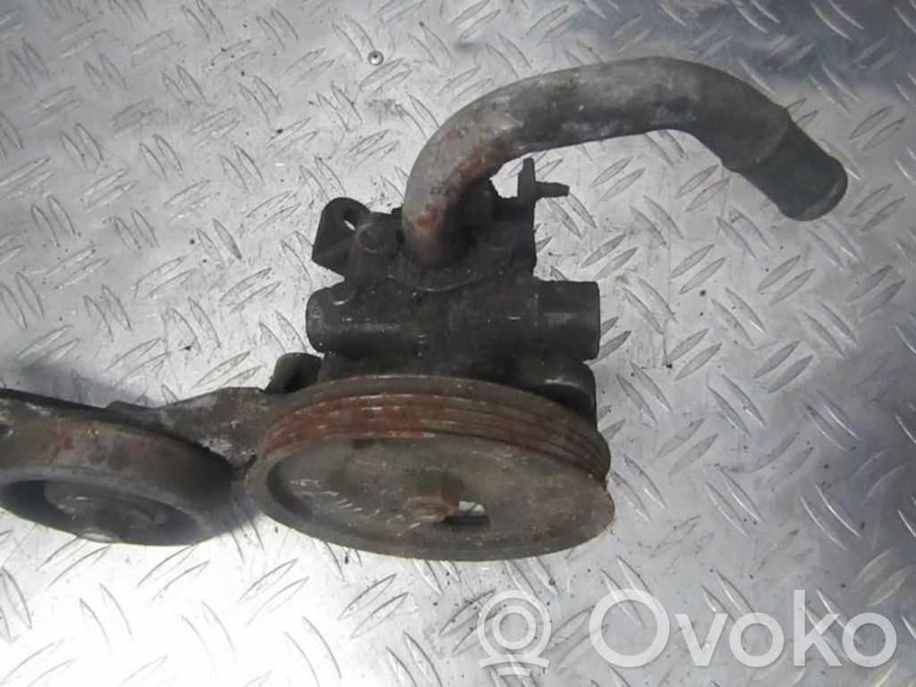 Mazda Xedos 6 Ohjaustehostimen pumppu 