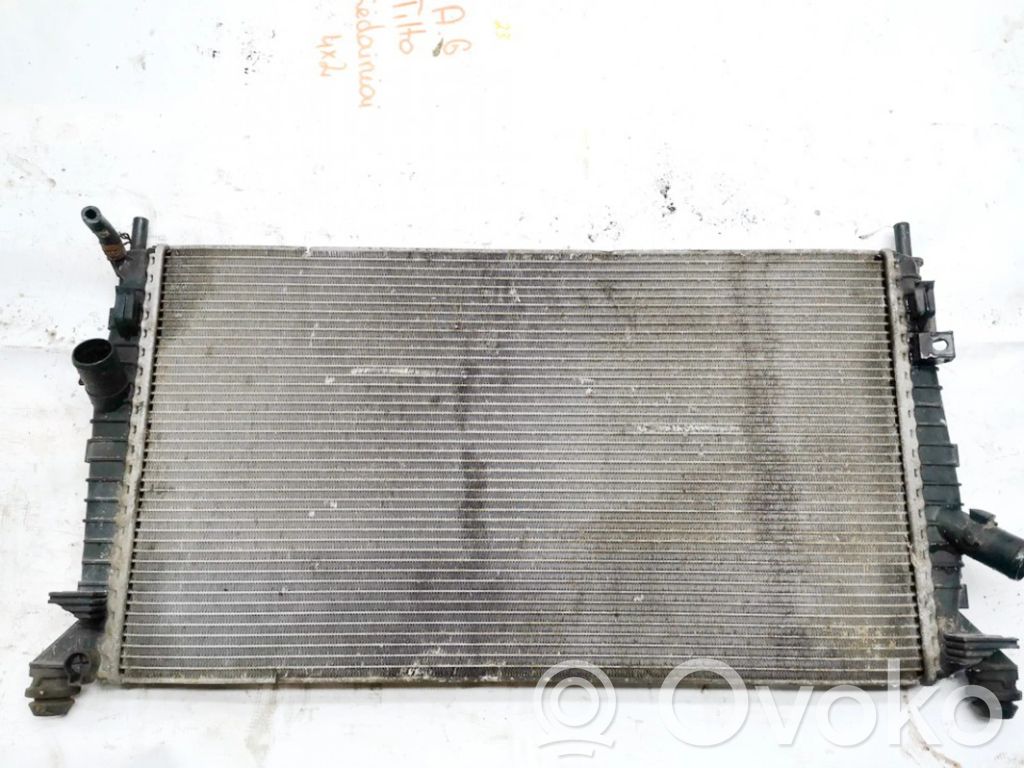 Volvo C30 Radiator lichid răcire 