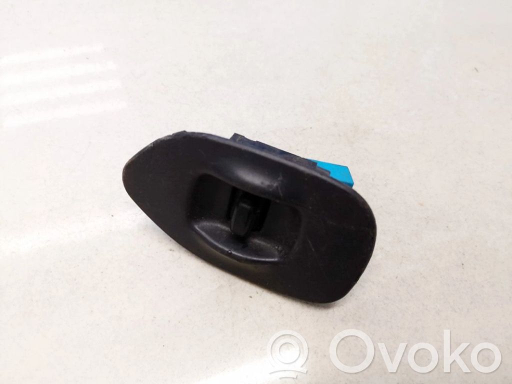 Subaru Legacy Electric window control switch 