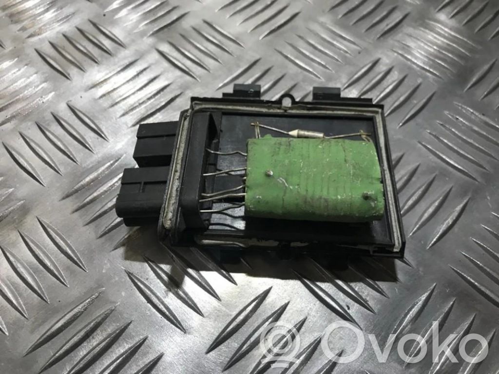 Audi 80 90 S2 B4 Motor aerotermă/rezistor ventilator 