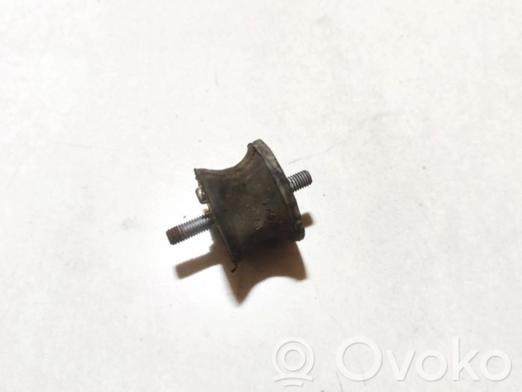 BMW 3 E46 Engine mount bracket 