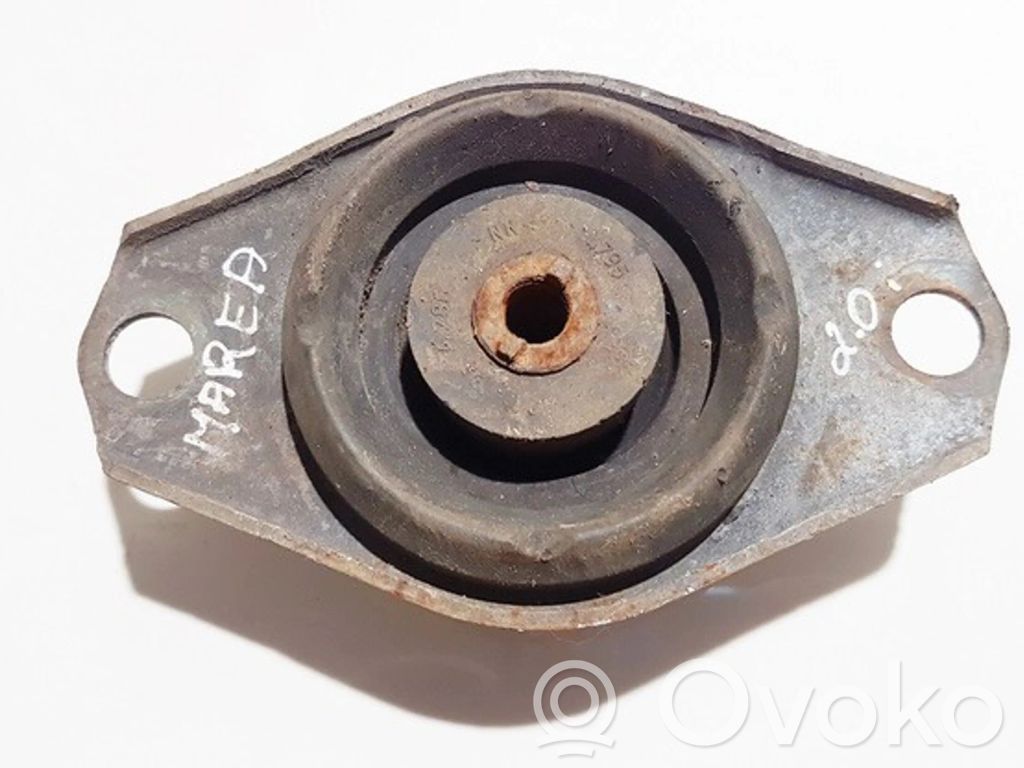 Fiat Marea Engine mount bracket 