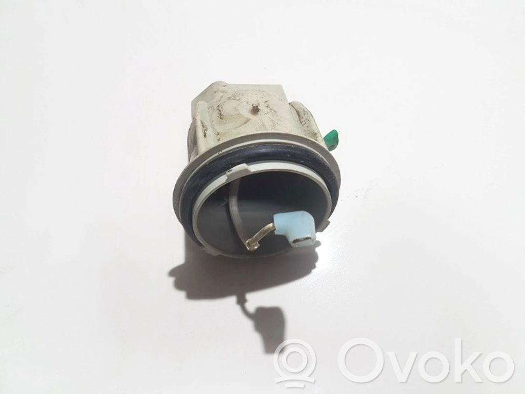 Mazda 323 F Osłona żarówki lampy przedniej 