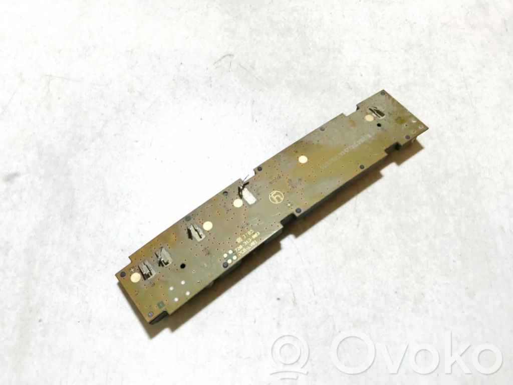 Volkswagen PASSAT B6 Centralina antenna 