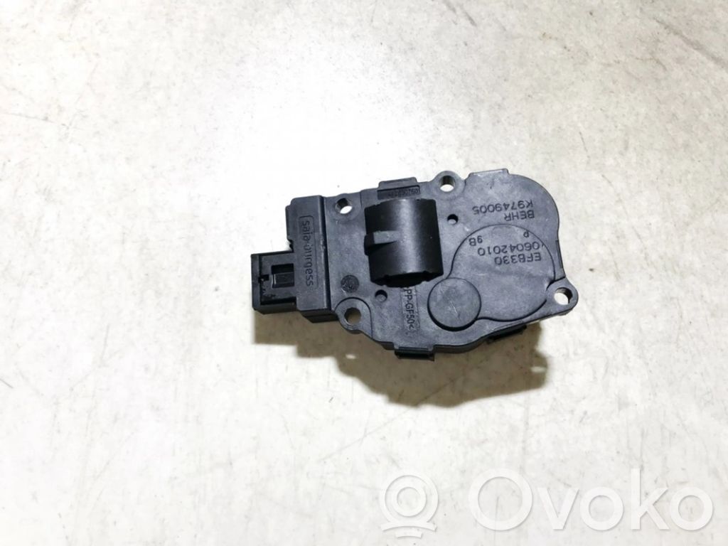 Audi A4 S4 B8 8K Silniczek nagrzewnicy 