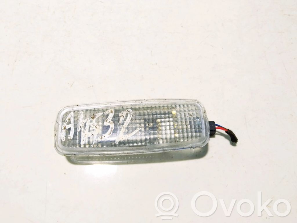Takaistuimen valo   4D0947105A,4D0947105A