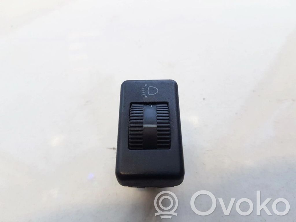 Volkswagen PASSAT B3 Interruttore fendinebbia 