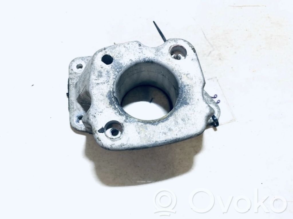 Renault Scenic II - Grand scenic II Engine mounting bracket