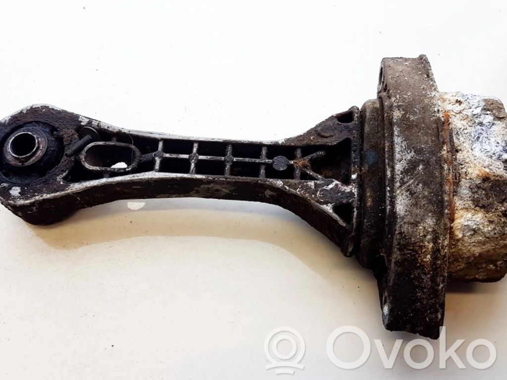 Volkswagen Golf IV Suport tampon motor 