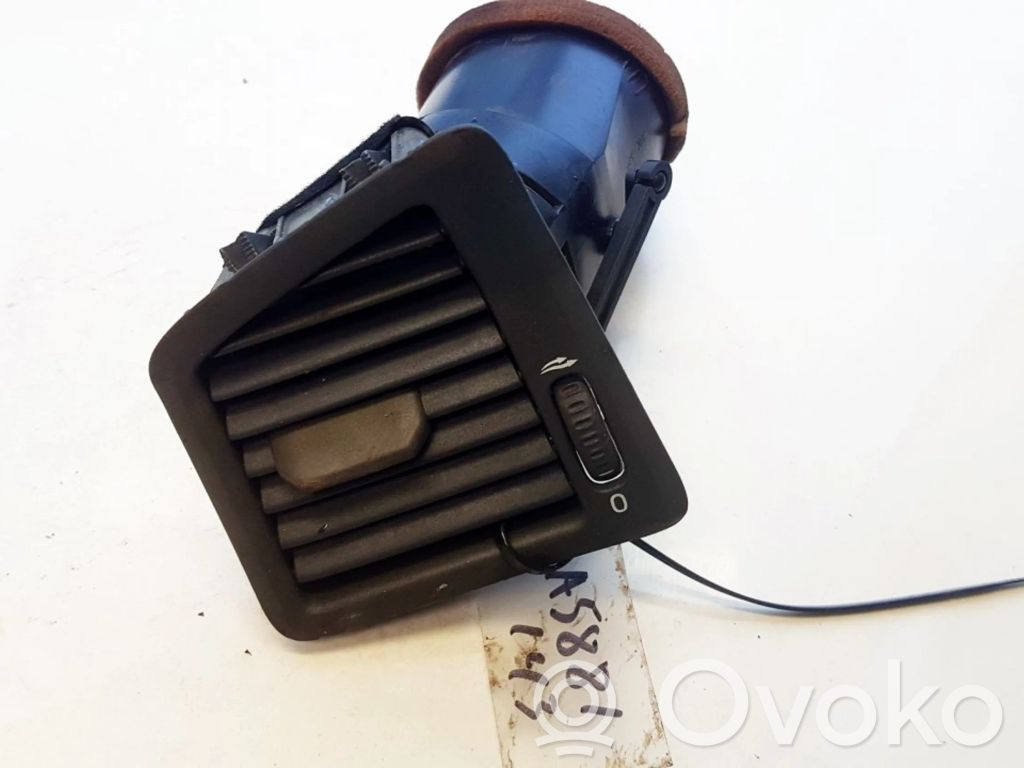 Volvo S60 Rejilla de ventilación central del panel 
