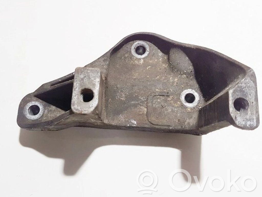 Peugeot 407 Supporto di montaggio del motore (usato)