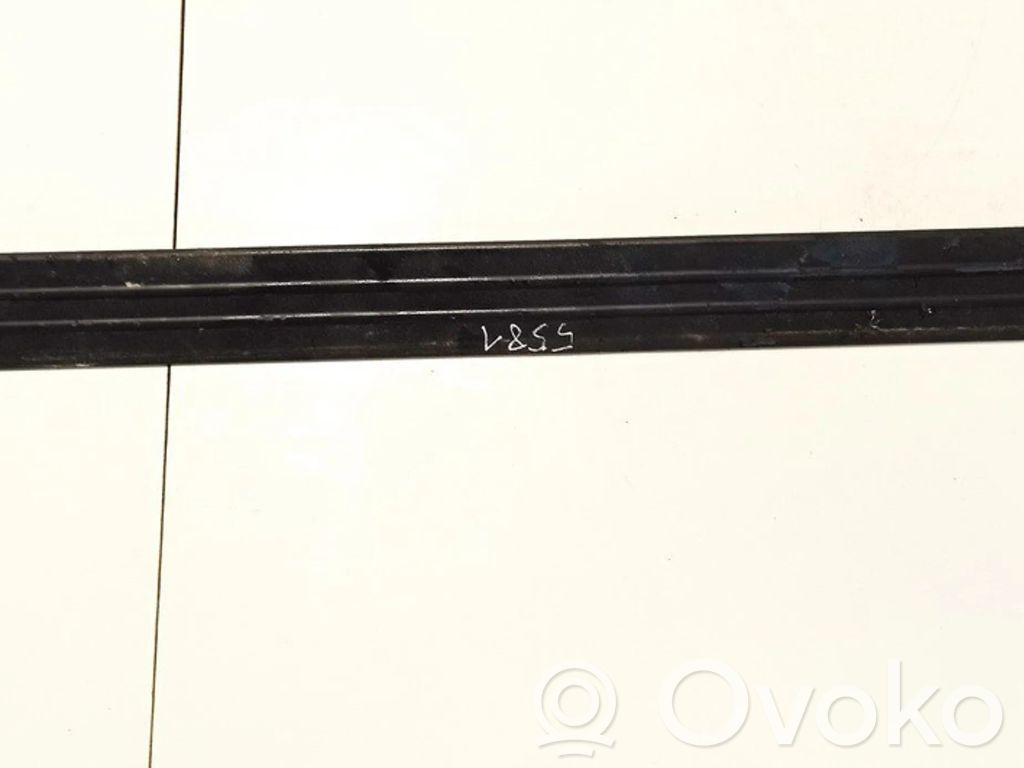 Subaru Outback Copertura del rivestimento del sottoporta anteriore 