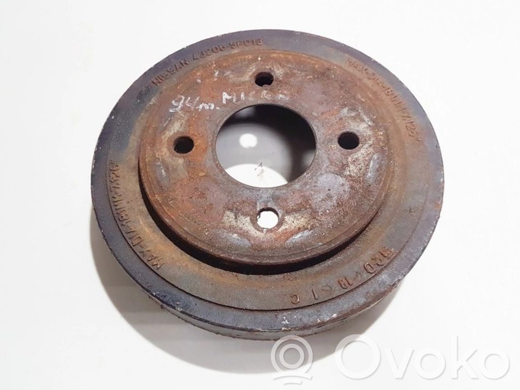 Nissan Micra Bremstrommel hinten