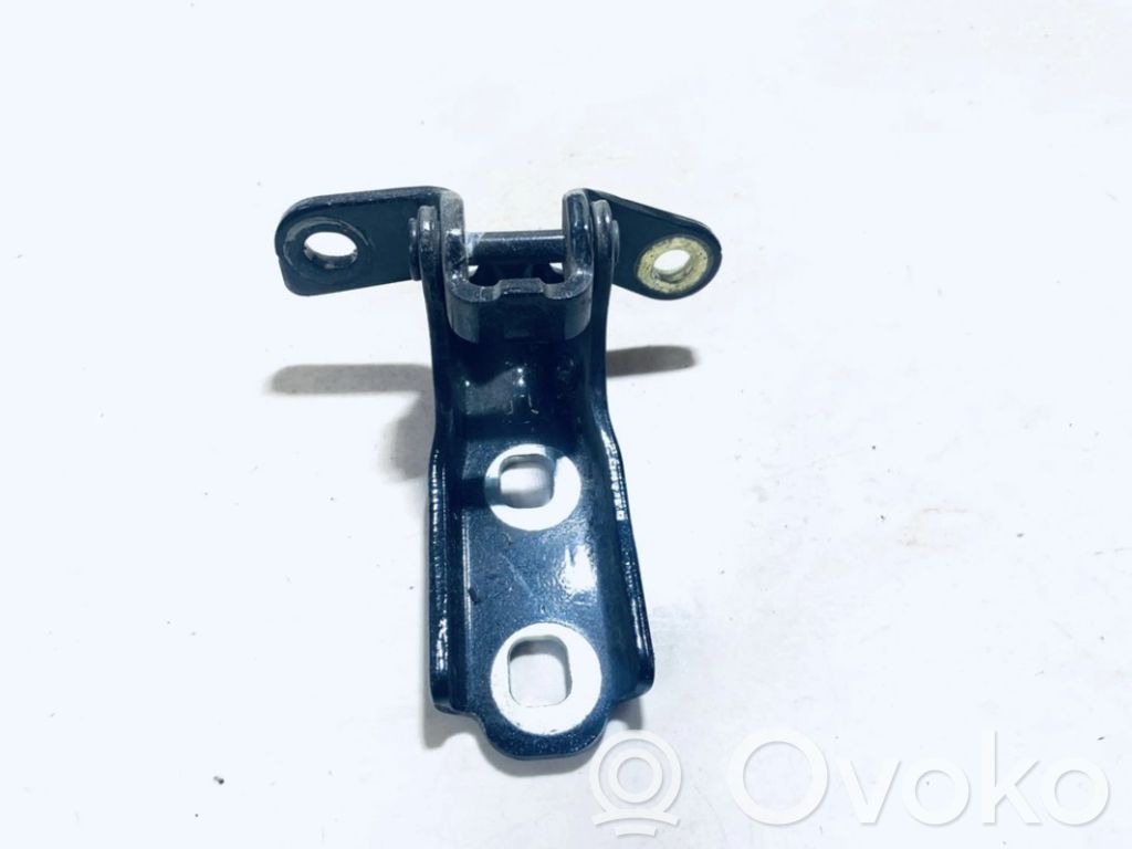 Balama inferioară ușă spate   P16309,P16309