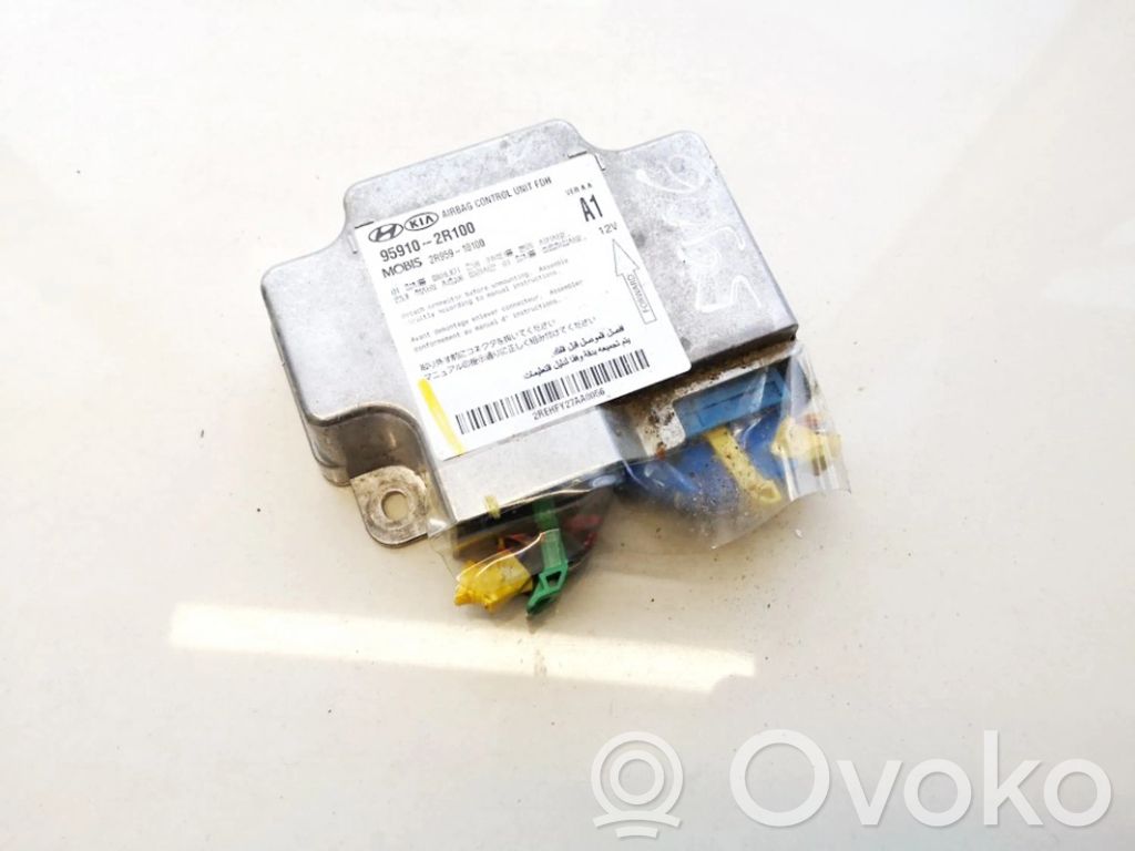Hyundai i30 Centralina/modulo airbag 