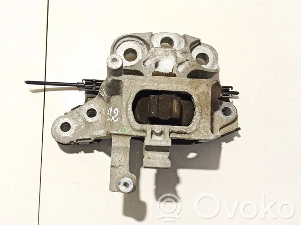 Opel Astra K Moottorin kiinnikekorvake 
