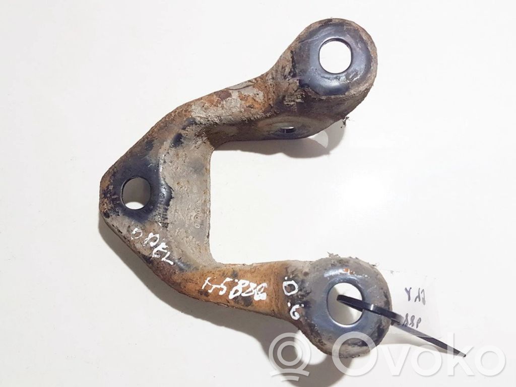 Opel Astra H Supporto di montaggio del motore (usato)