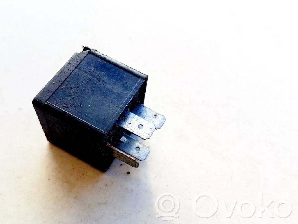 Altri relè   8K0951253,V23136B6X72,8K0951253,V23136B6X72