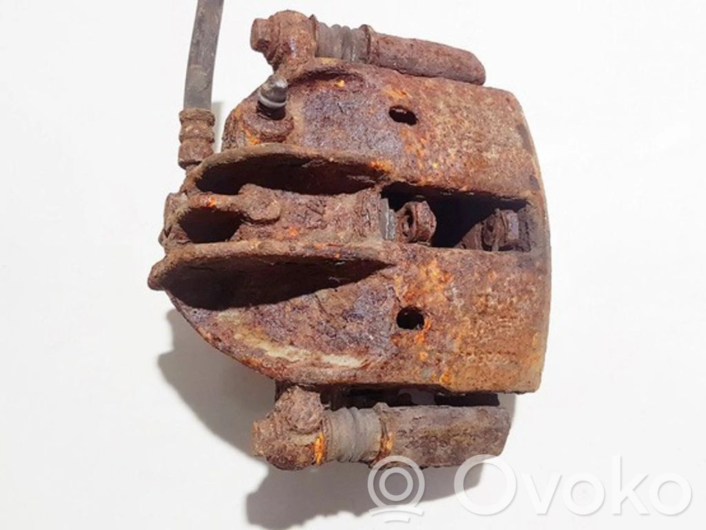 Mitsubishi Carisma Étrier de frein avant 