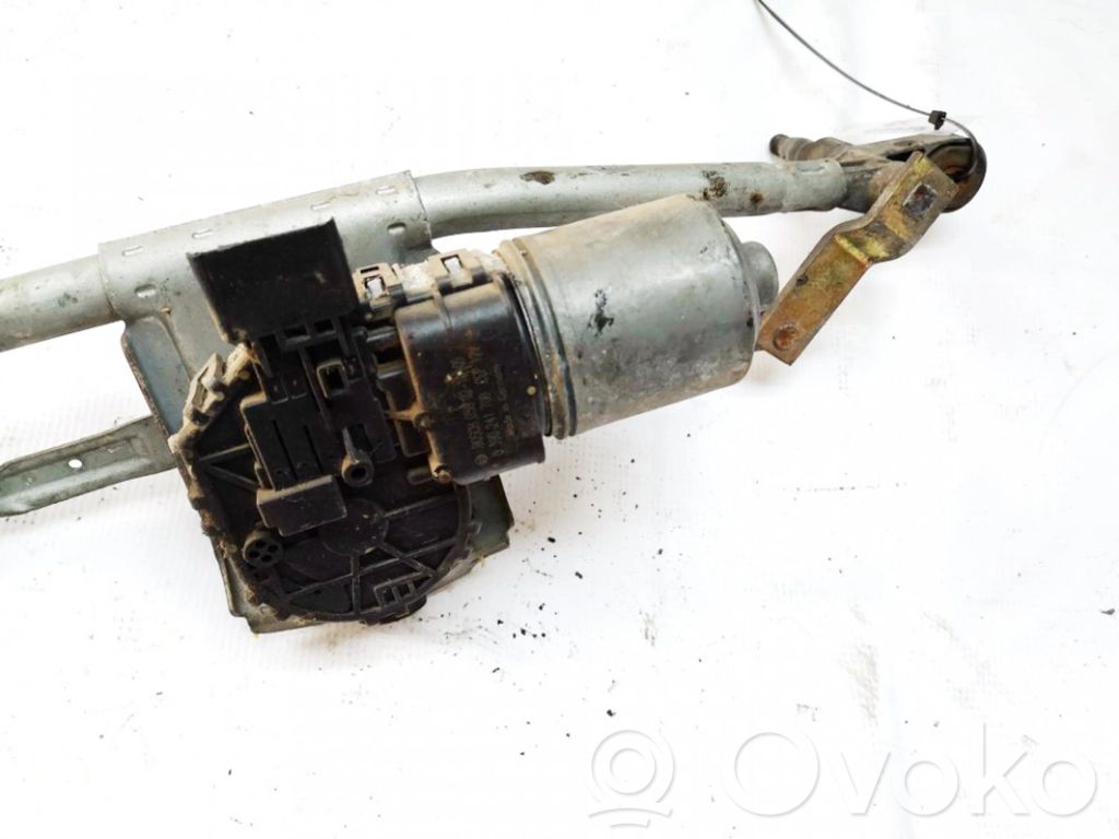 Motor del limpiaparabrisas   0390241700,0390241700