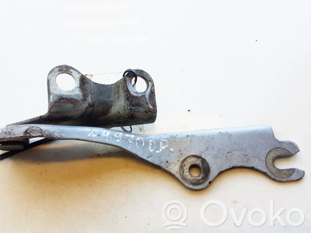 Charnière, capot moteur