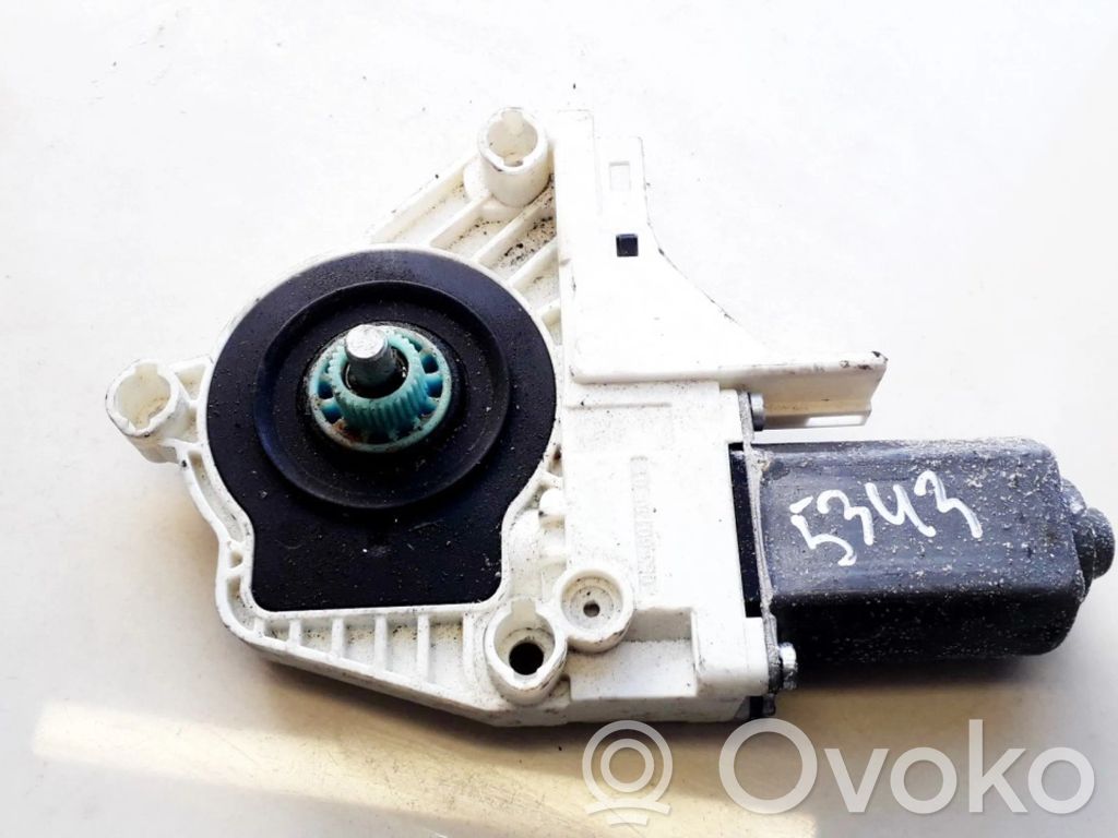 Audi A8 S8 D4 4H Moteur de lève-vitre de porte avant