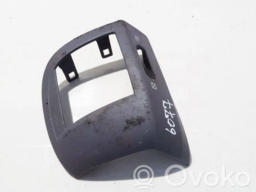 Nissan Micra Otros repuestos del interior 