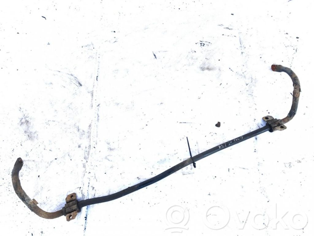 Barra estabilizadora delantera