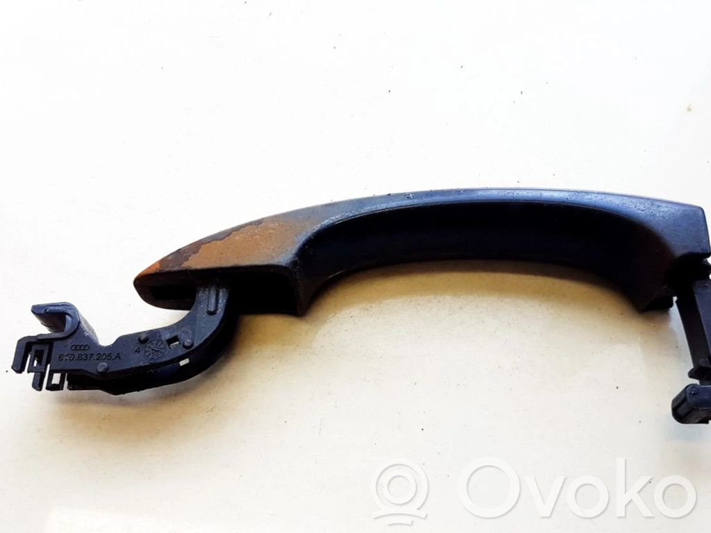 Manecilla externa puerta delantera   8T0837205,8T0837205