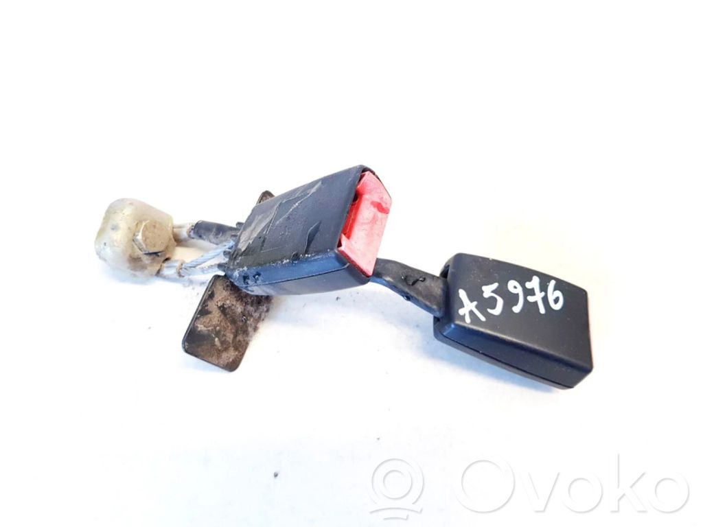 Audi A4 S4 B5 8D Keskipaikan turvavyön solki (takaistuin)