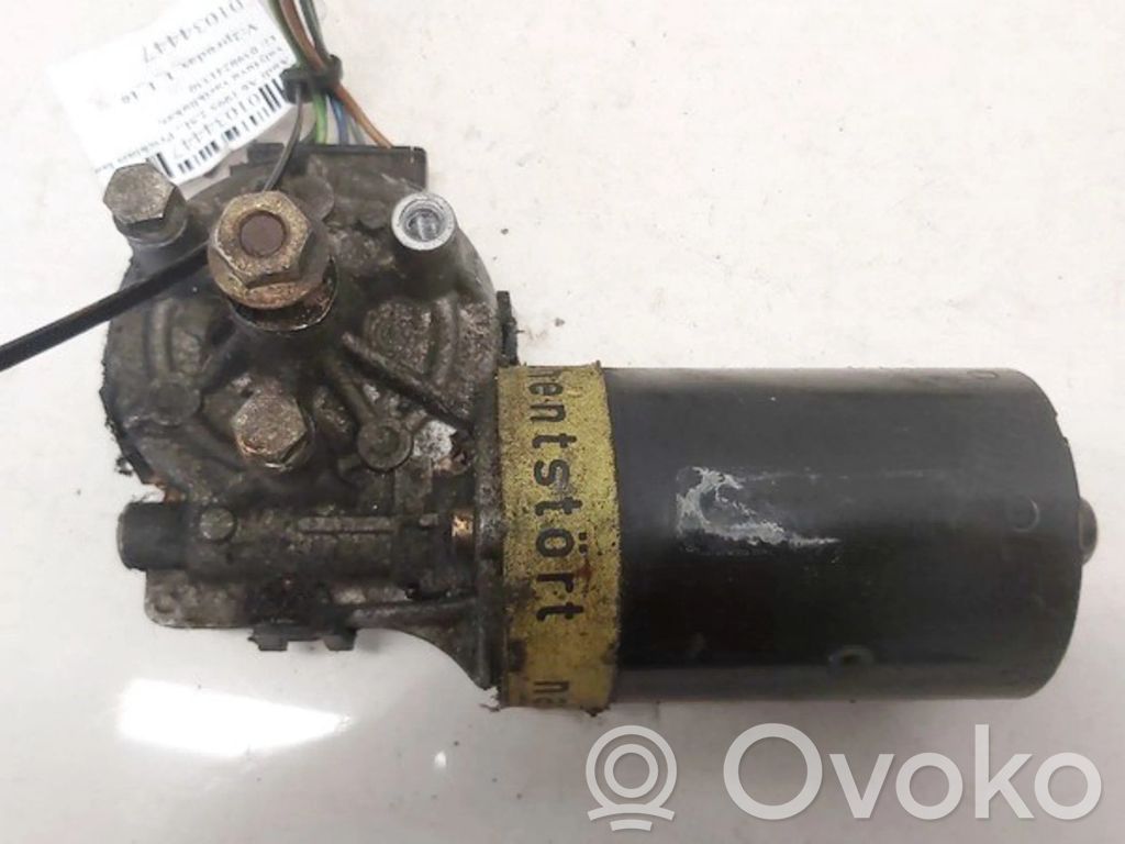 Motor del limpiaparabrisas   0390241330,137143146157,0390241330,137143146157