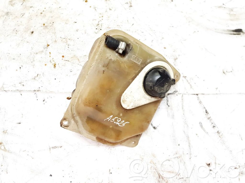 Audi A6 S6 C4 4A Vas expansiune/rezervor lichid de răcire
