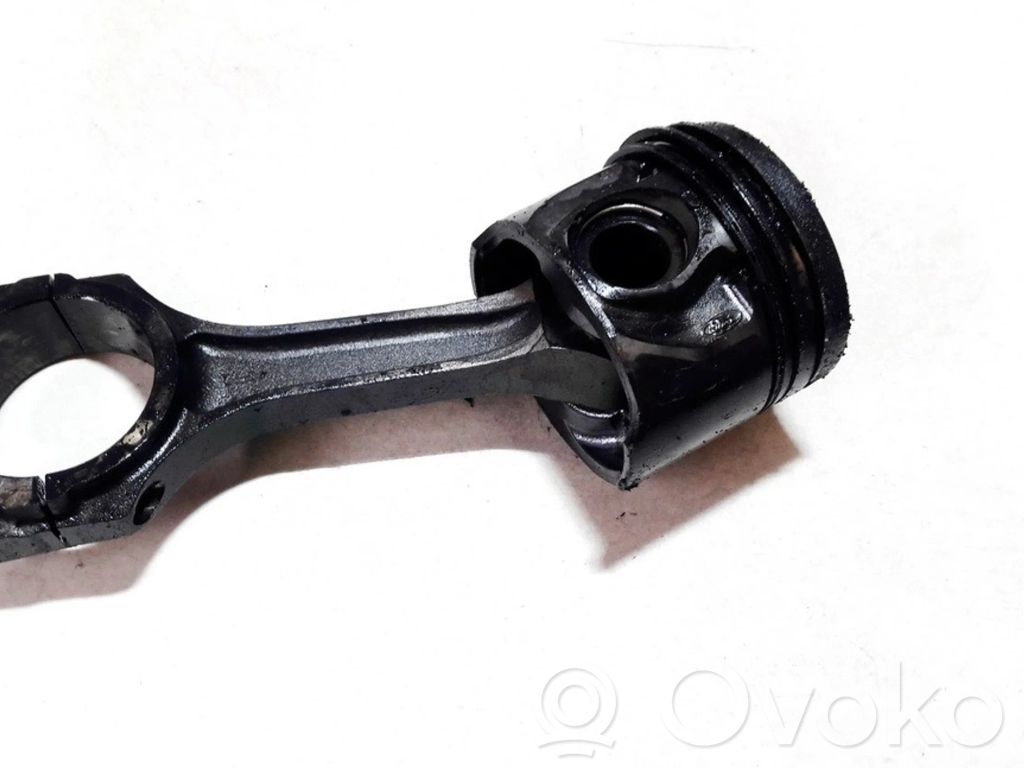 Ford Mondeo Mk III Pistone con biella 