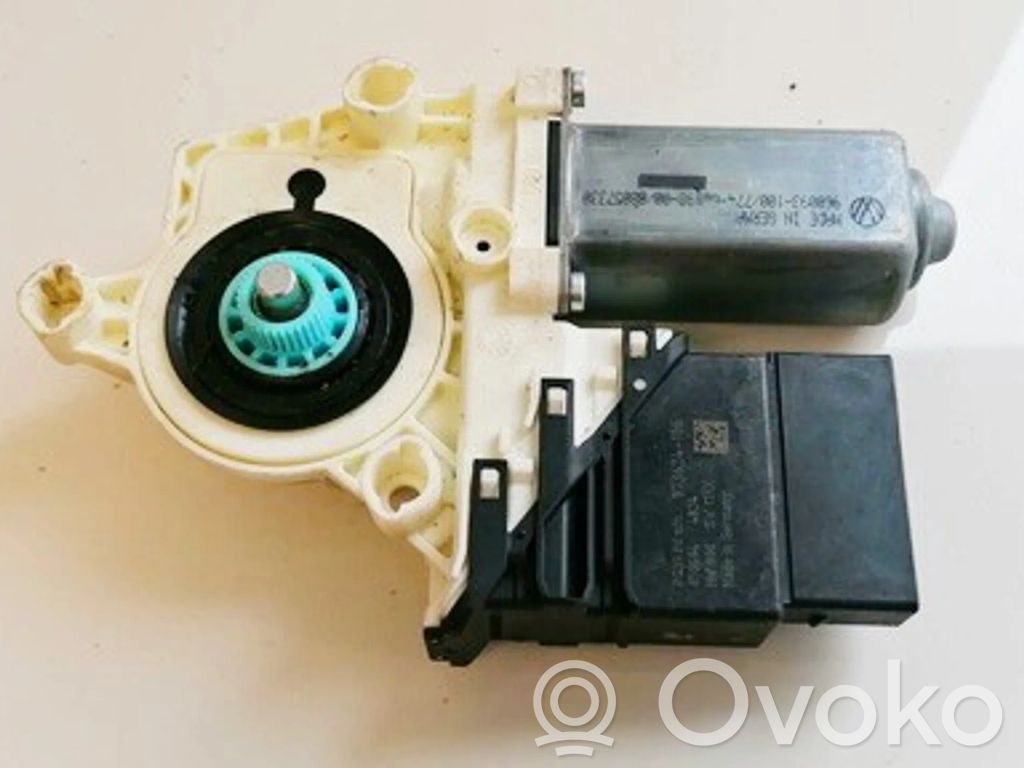 Volkswagen PASSAT B6 Silniczek podnoszenia szyby drzwi tylnych 