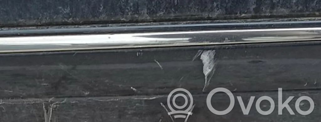 Mercedes-Benz E W211 Mască ușă spate (turnată)