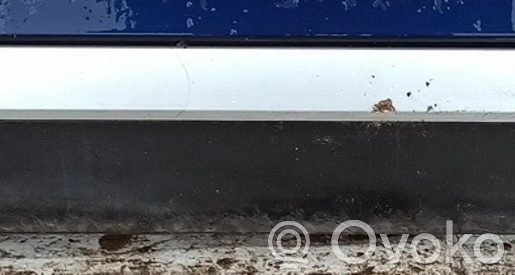 Porsche Cayenne (9PA) Moulure de porte arrière