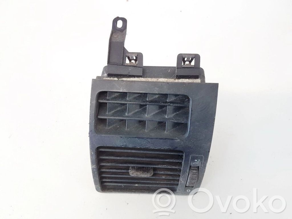 Volkswagen Touran I Grilă ventilație centrală 